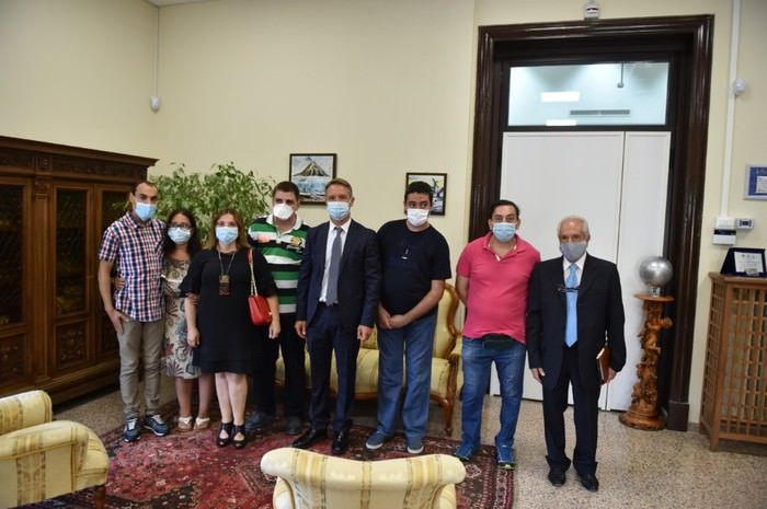 Opere d'arte realizzate da disabili abbelliranno gli uffici della procura di Vibo