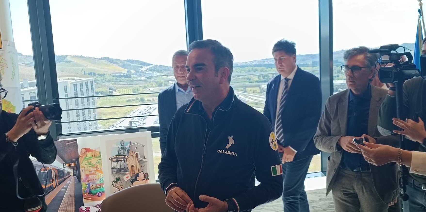 Occhiuto: «Ieri  piacevolissima telefonata con Giorgia Meloni. La Giunta? La faremo collegialmente»