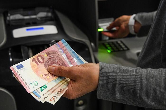 Flat tax, carta giovani, pensioni e Pos: le misure della manovra in pillole