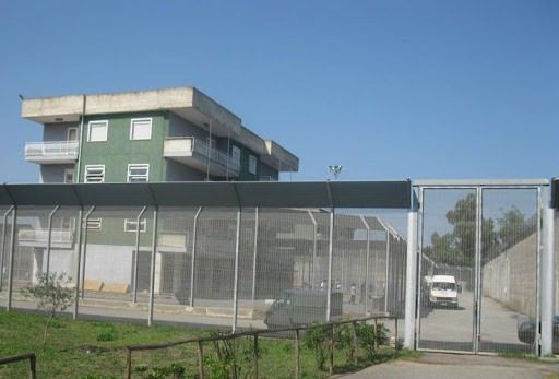 Indagini sui "buoni" ai migranti