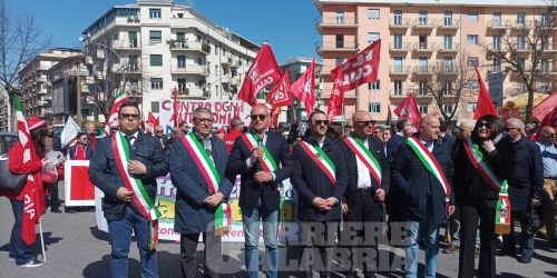 cosenza_protesta_autonomia