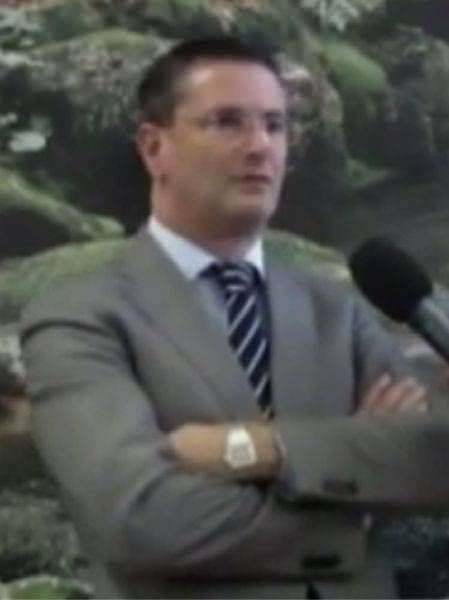 BIS IN IDEM | Calvetta sospeso per due mesi