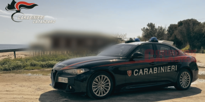 ’Ndrangheta, l’estorsione al lido di Roccelletta: 4mila euro per sostenere i Catarisano e gli Scalise. «Qui pagano tutti»