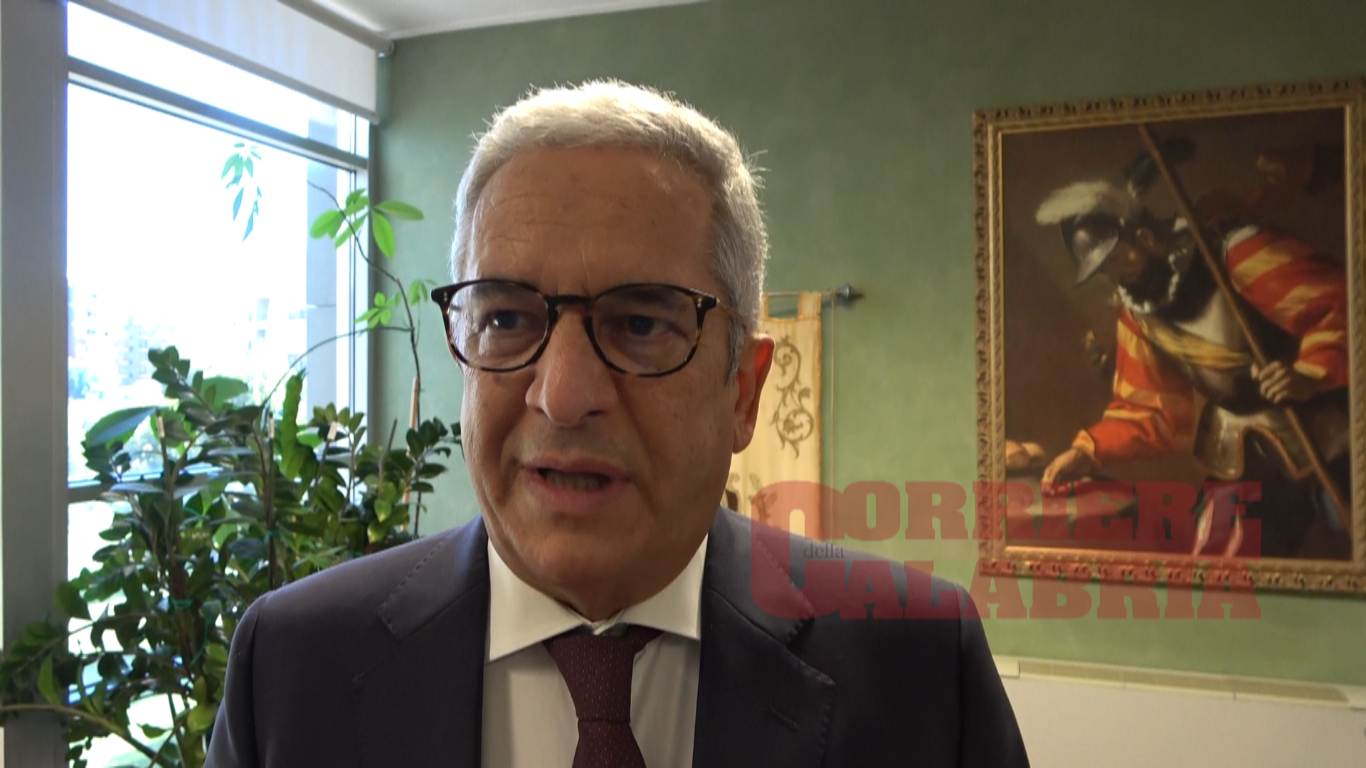 Manna dopo la revoca dei domiciliari: «È stata violata la normalità di un’amministrazione» – VIDEO