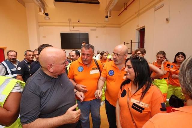 Oliverio ai volontari della ProCiv: «Stiamo creando un sistema efficace ed efficiente»