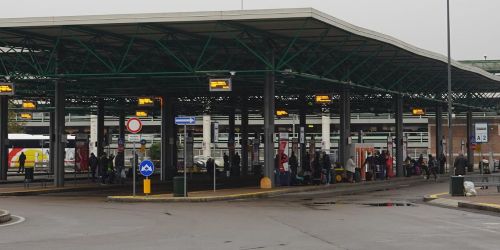 stazione lampugnano migranti