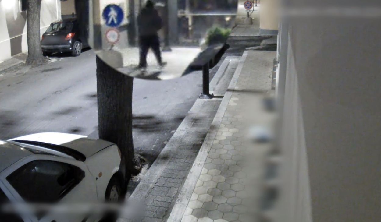 Tropea, arrestato l’uomo che ha dato alle fiamme il ristorante “Little Italy” – VIDEO