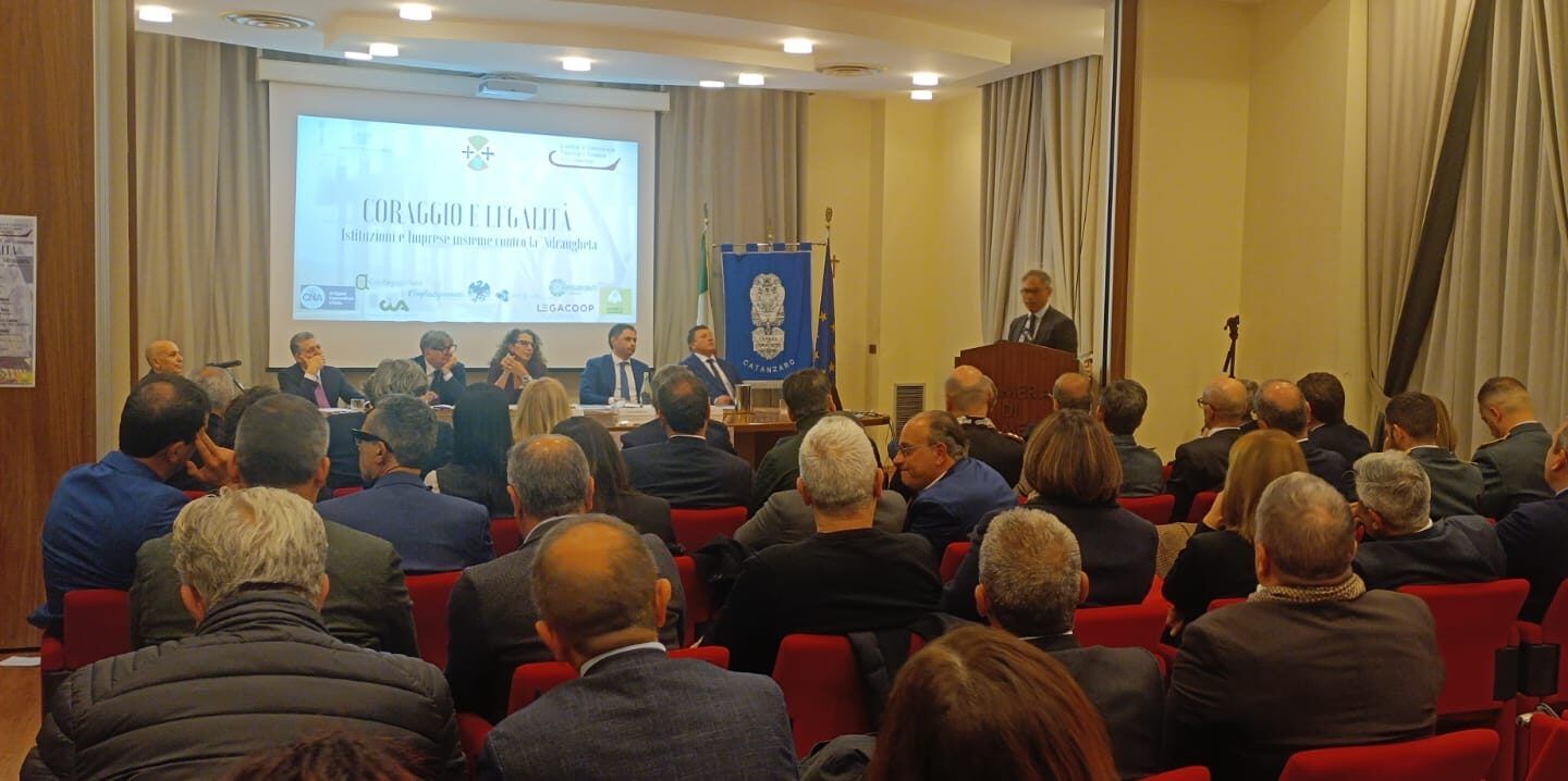 Il “patto” tra istituzioni e imprese per la legalità e il contrasto alla ‘ndrangheta