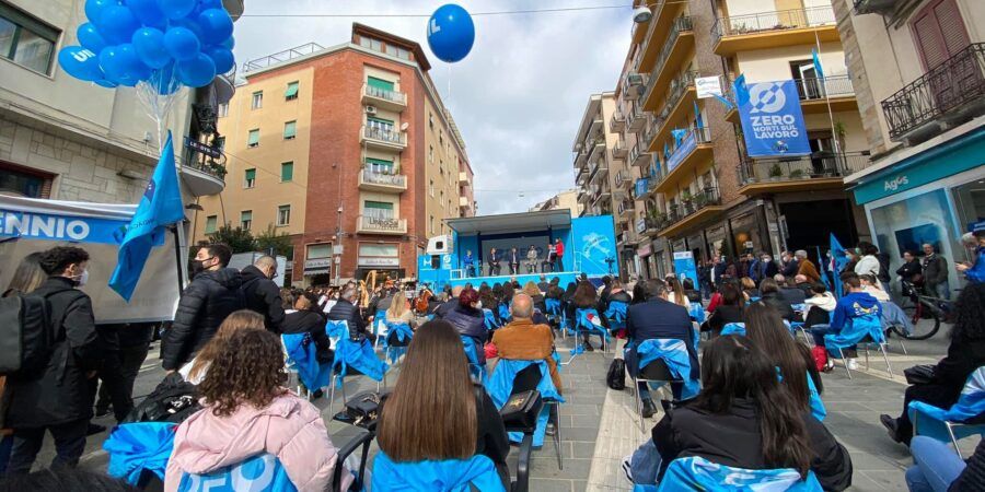 “Uil Tour” a Cosenza. «Più di tre morti al giorno sui luoghi di lavoro» – VIDEO