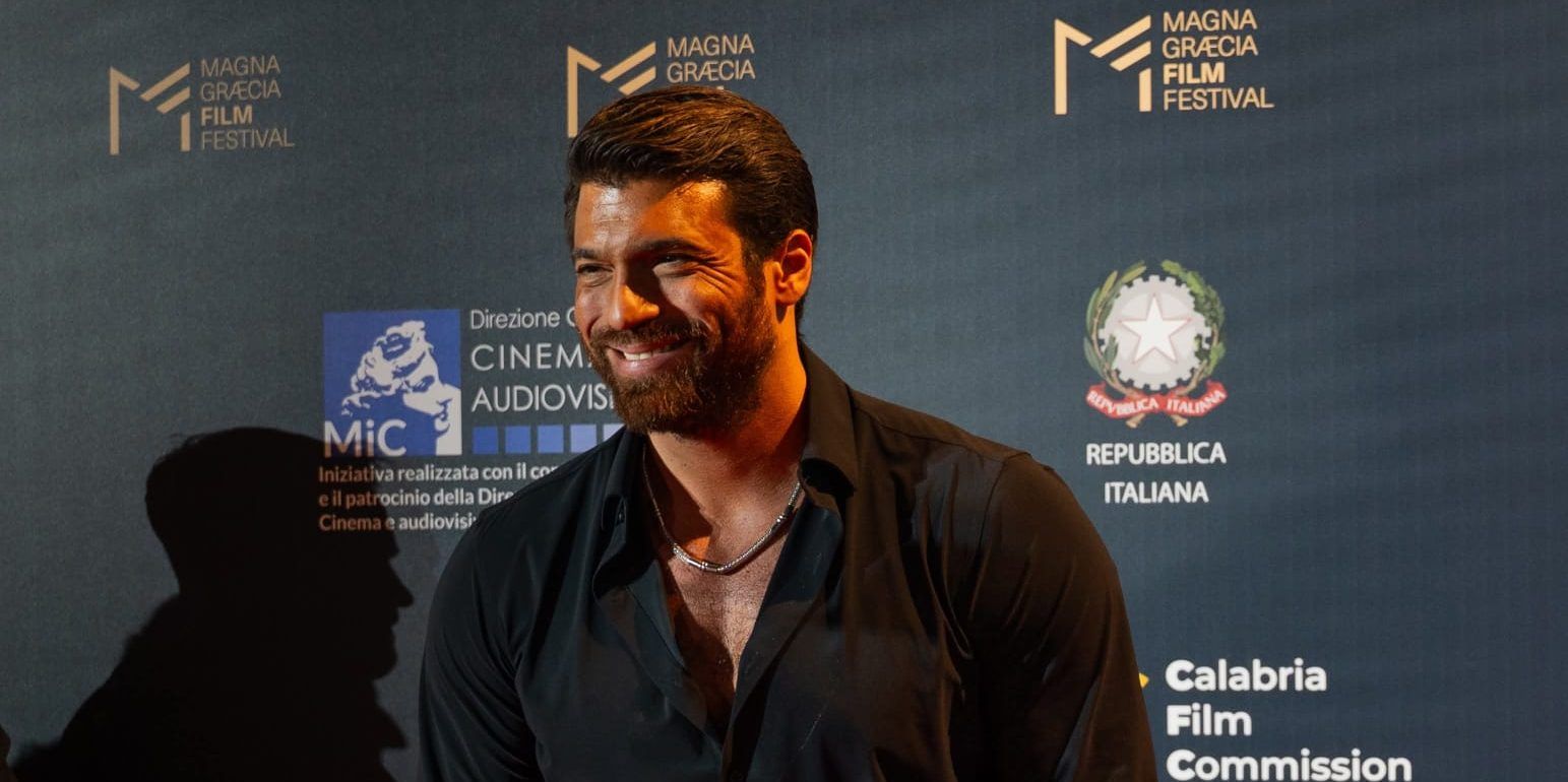 Magna Graecia Film Festival, Soverato riabbraccia il grande cinema: da Can Yaman a Kevin Spacey – VIDEO