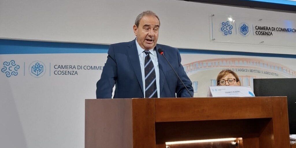 Università della Calabria, Rubino: «Più risorse per la ricerca, no all’aumento delle tasse»