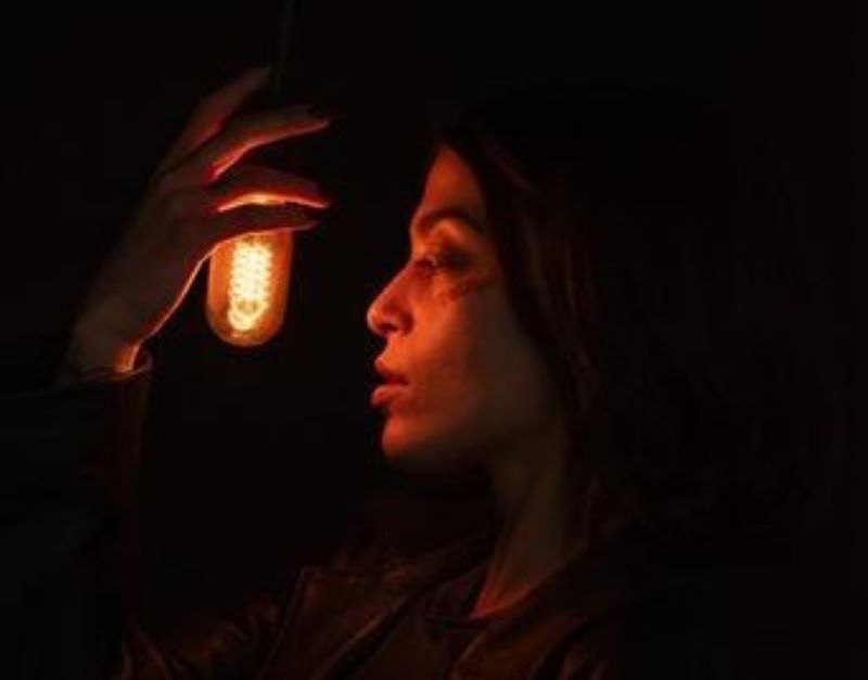 Eda Marì, la cantautrice di San Lucido in finale a Musicultura 2024 con il brano “Tossic”