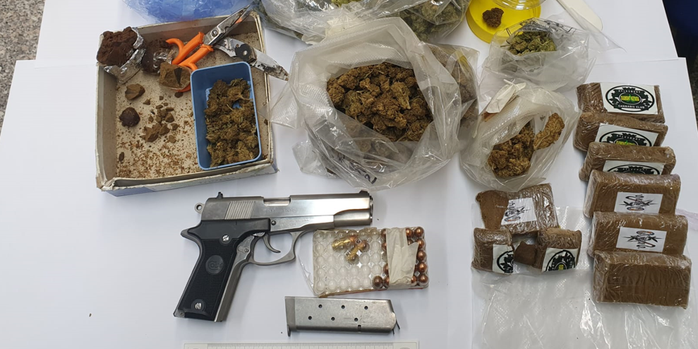 Droga e armi, arrestato dalla polizia a Vibo Valentia