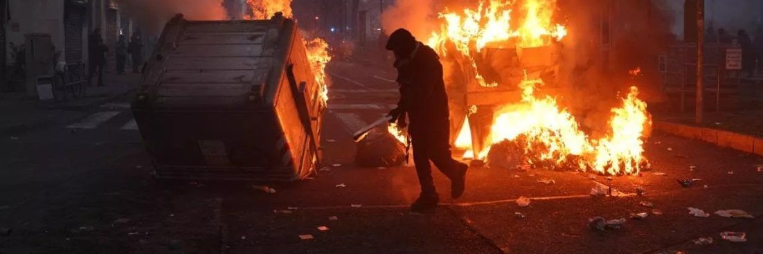 Askatasuna, guerriglia a Torino. Nove poliziotti feriti