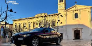 Furto di computer in una scuola di Castrovillari, 30enne denunciato per ricettazione