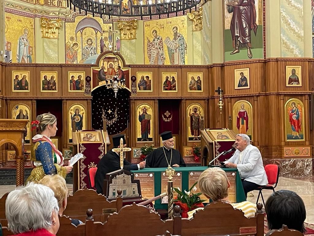 Gerardo Sacco realizza stauroteca per la Cattedrale di Lungro: l’eparca Oliverio ringrazia