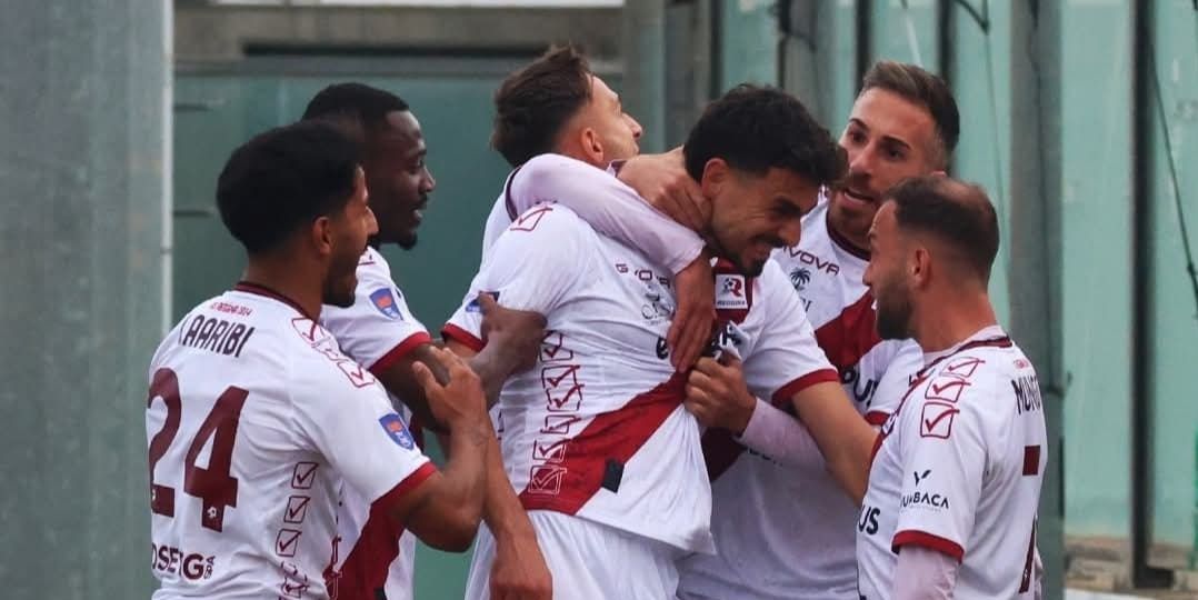 Reggina da sogno, vince il derby esterno contro il Sambiase e si avvicina alla vetta
