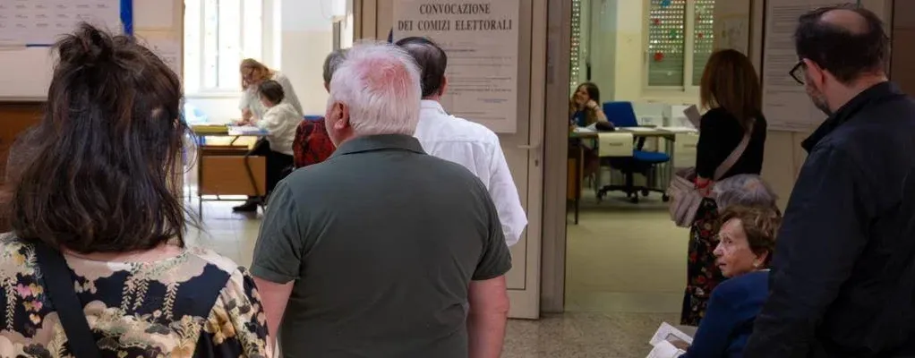Comunali, alle 12 ha votato il 14,74% degli elettori