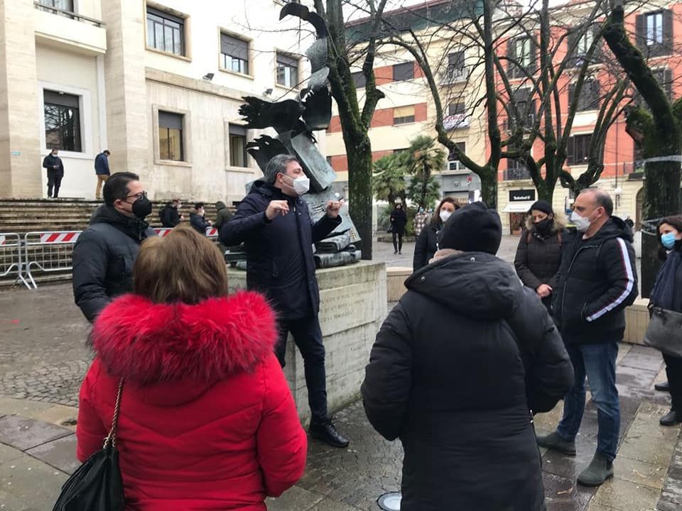 Cosenza, in bilico il futuro di 34 lavoratori della cooperativa Adiss