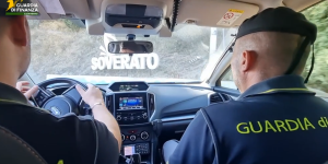 Lavoro nero e affitti irregolari nel Soveratese, 23 lavoratori senza contratto e sei attività sospese