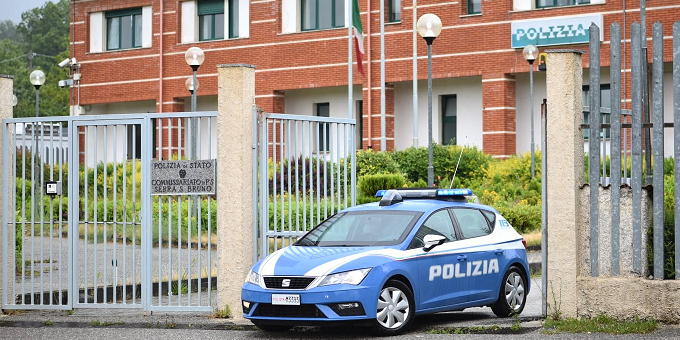 Baby gang in azione nel Vibonese,  linea dura della Questura: emessi 10 avvisi orali e 10 Daspo