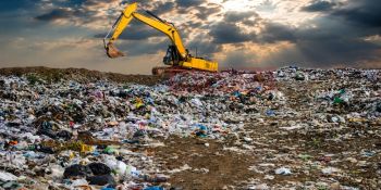 Rifiuti, il cambio di passo: via libera al Piano d’ambito regionale e alla gara da 8 miliardi per il gestore unico