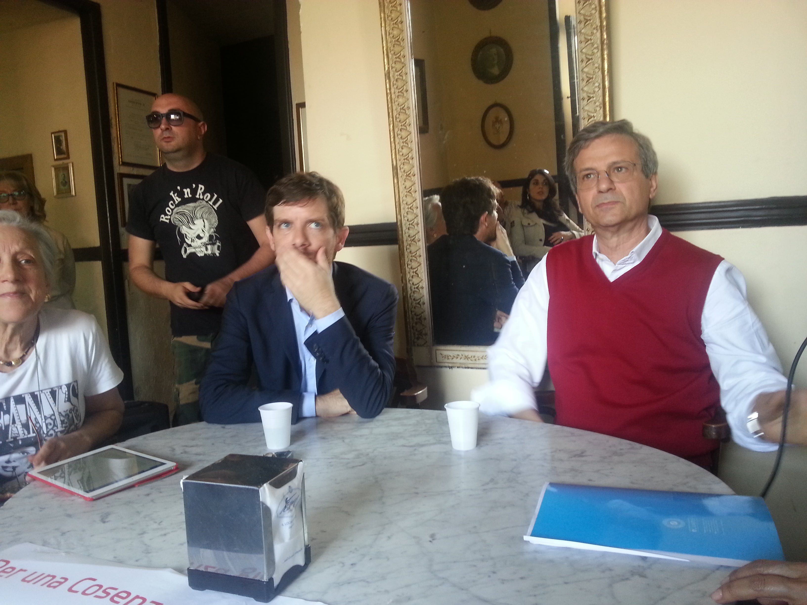 Civati: no al Pd che inciucia con Verdini