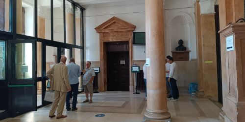 Elezioni, in Calabria prime liste Pappalardo e de Magistris