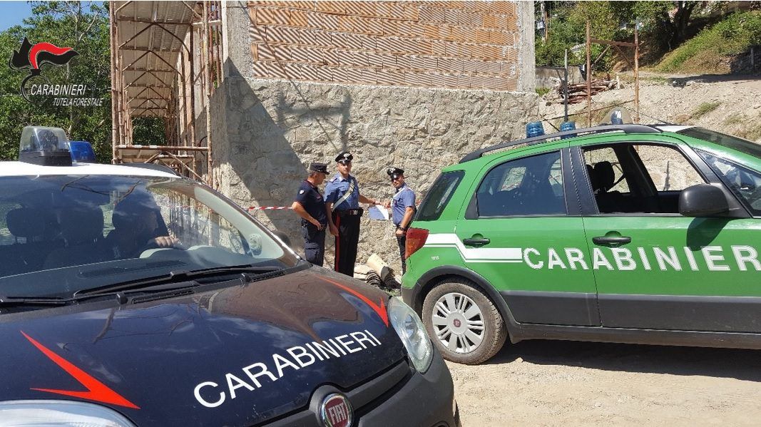 Platania, due denunce per abusivismo edilizio