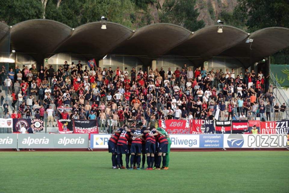 Cosenza beffato nel recupero, per il SudTirol un goal che vale oro