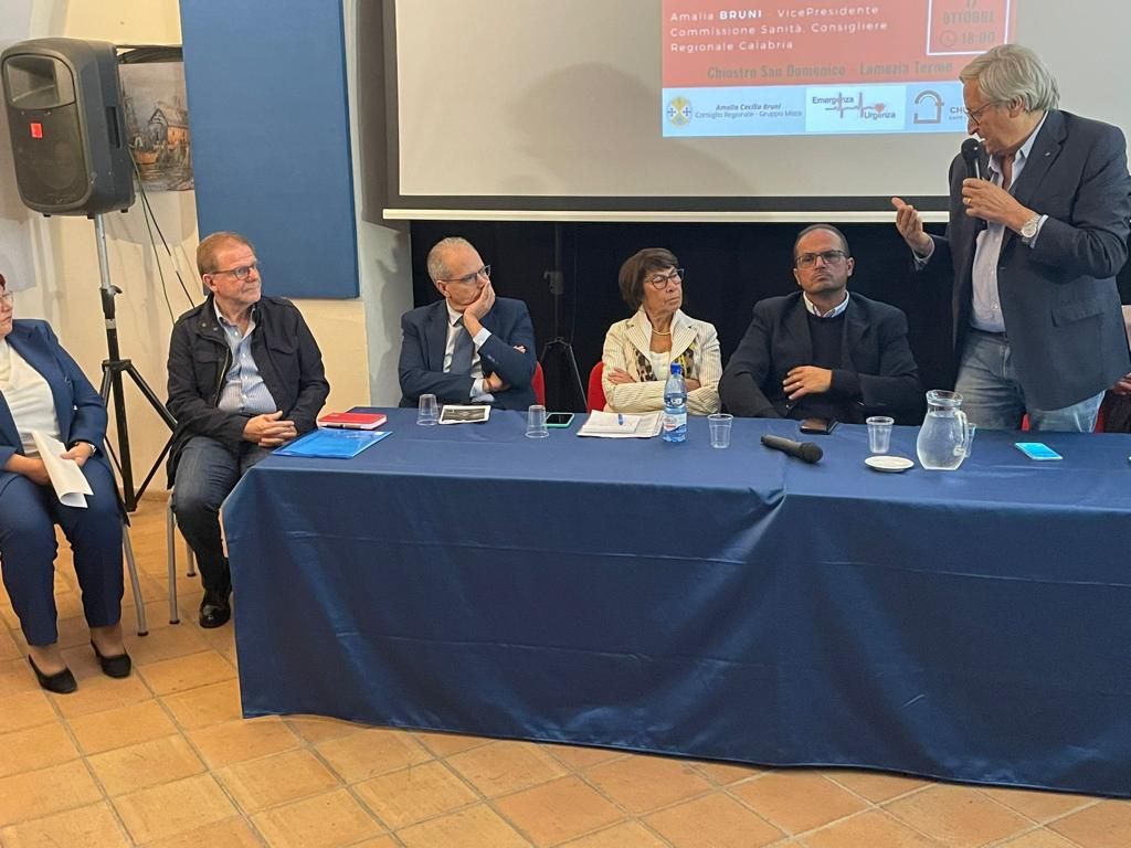 «Nel Lametino si rischia di morire per la mancanza di medici sulle ambulanze»