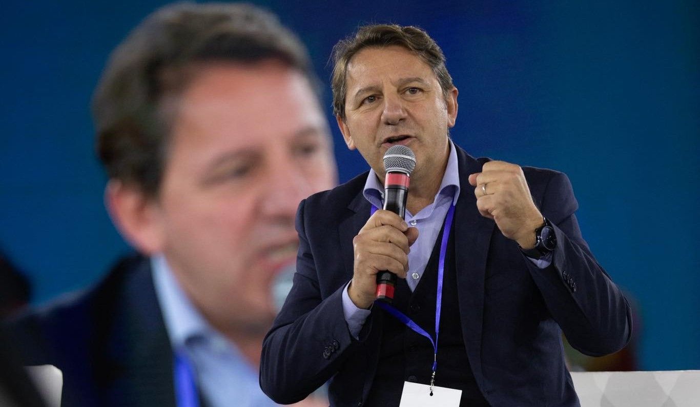 Regionali Calabria, tutte le spine del campo largo dall’estrema sinistra al centro