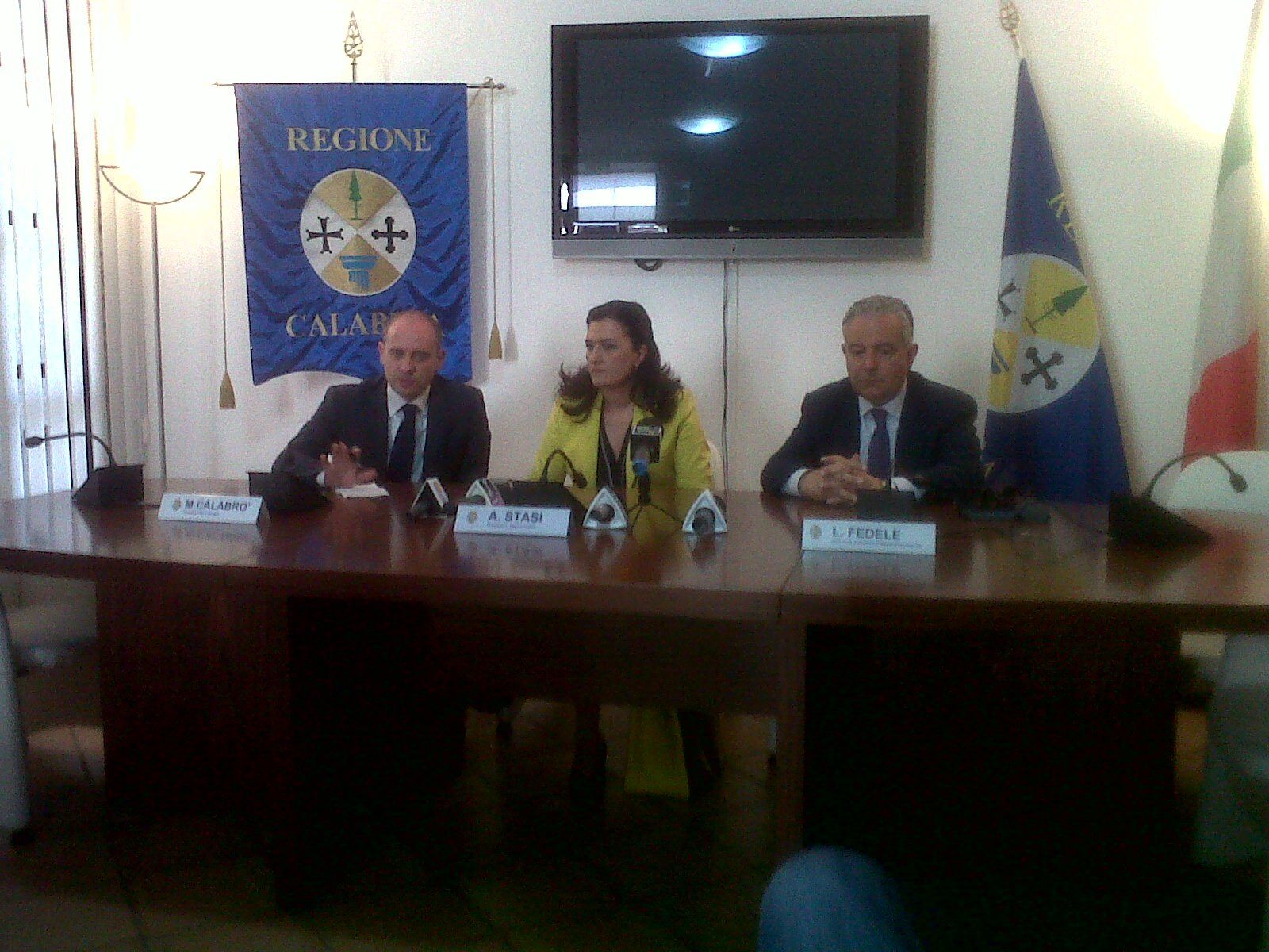 La Regione trova i fondi per salvare i treni locali