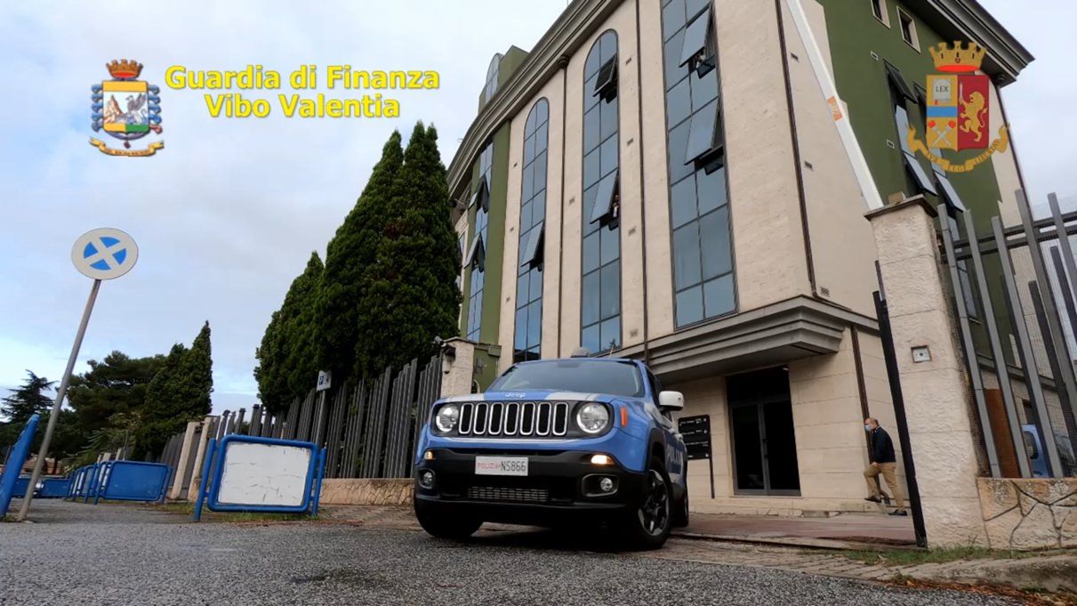 Truffe seriali di un falso medico, sequestrati beni per 1,2 milioni – VIDEO