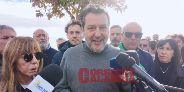 Salvini a Melito Porto Salvo: «Scenario disastroso, servono risposte rapide». E ribadisce: «Nessun euro tolto agli investimenti» – VIDEO