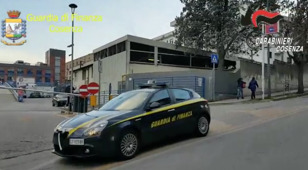 Del servizio di pulizie all'Annunziata «tutti sapevano che era un appalto farlocco»