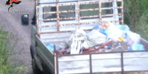 Discarica a cielo aperto nella Piana di Gioia Tauro, 15 denunce e sequestri