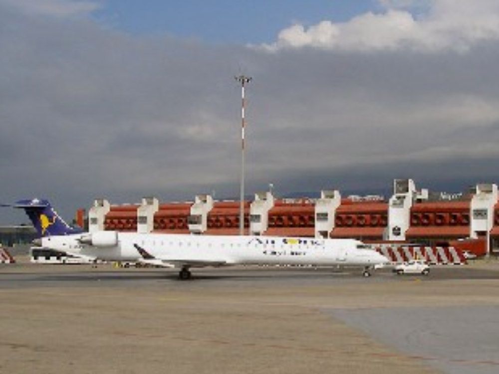 Nuovi voli low cost, pronti 18 milioni