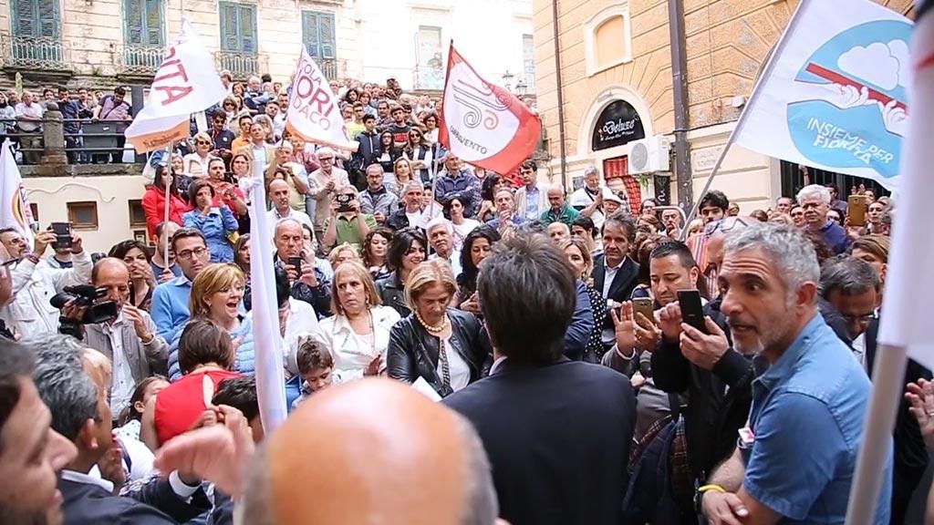 Il comizio itinerante di Fiorita: «Catanzaro è pronta per cambiare»