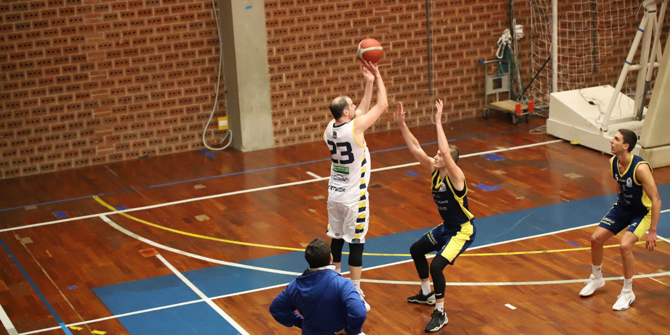Basketball Lamezia, nel finale sfuma la rimonta: al Palasparti passa Potenza