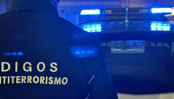 Propaganda per l’Isis e contenuti neonazisti, arrestato un 16enne