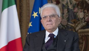 Mattarella: «Rispettare il ruolo del Csm»