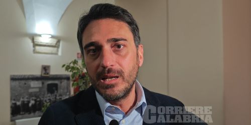 irto lutto occhiuto pd