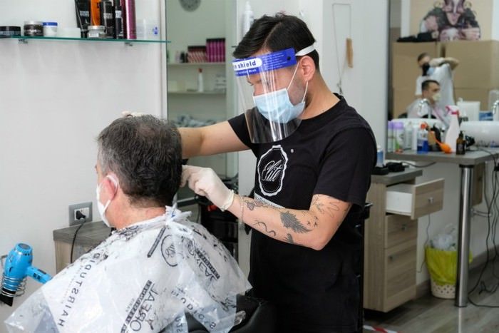 «Linee guida confuse». A Cosenza le prime (timide) riaperture