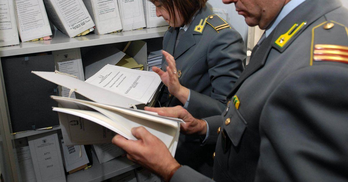 Crotone, denunciato imprenditore per truffa aggravata