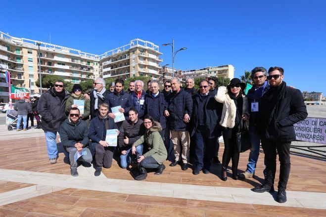 Il "complotto" del gazebo agita Catanzaro