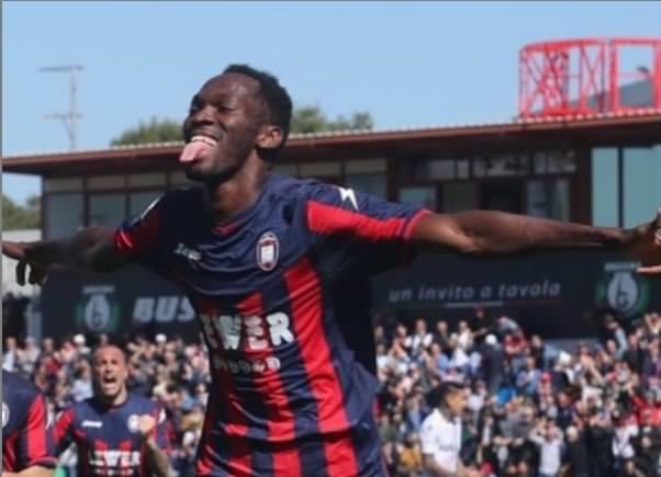 Coronavirus, Simy lancia l’hashtag #forzaitalia