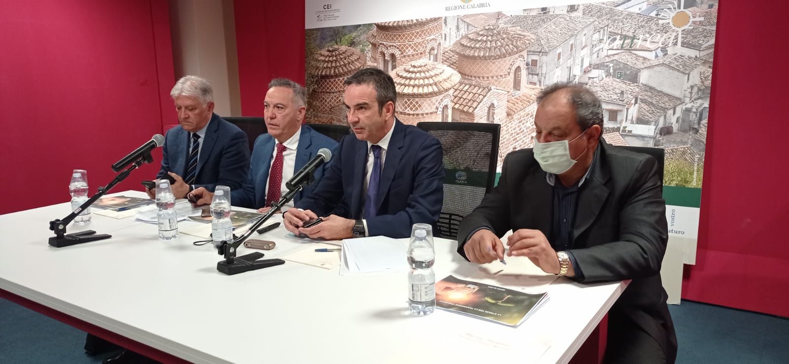 Termovalorizzatore di Gioia. Resta la distanza tra Regione e sindaci – VIDEO