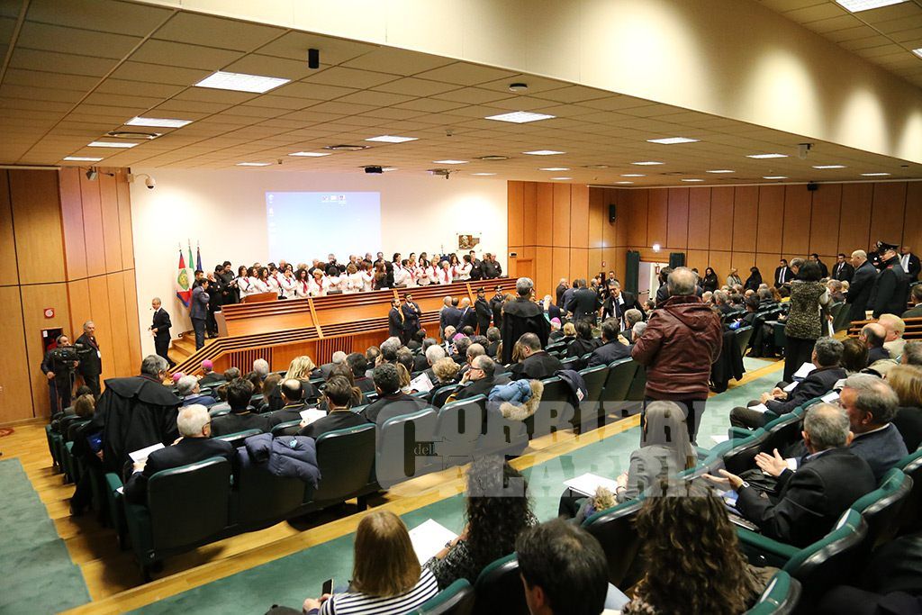 MATTARELLA ALL’UNICAL | Protocollo, e… il bello della diretta – VIDEORACCONTO