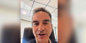 Reddito di merito, ristori contro il caro carburante, nuovi voli, Konecta. Occhiuto fa il punto sui dossier più urgenti alla Cittadella – VIDEO